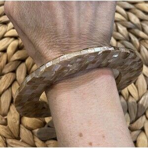 Vtg. Hand-Made Iridescent Abolone Mother-Of-Pearl Mosaic Bangle Bracelet Beach